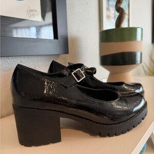 Black Patent Leather Mary Jane Shoes
